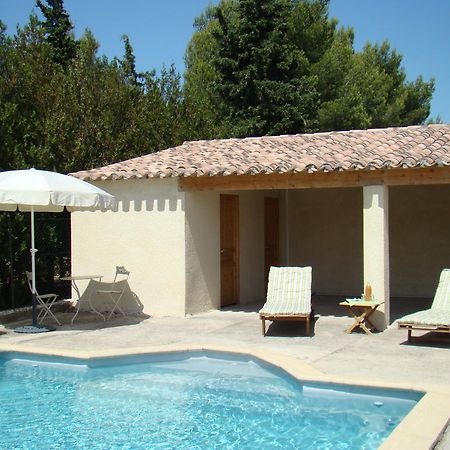 B&B L'Oustalet De Sylvie Вильнёв-ле-Авиньон Экстерьер фото