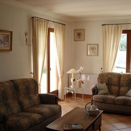 B&B L'Oustalet De Sylvie Вильнёв-ле-Авиньон Экстерьер фото
